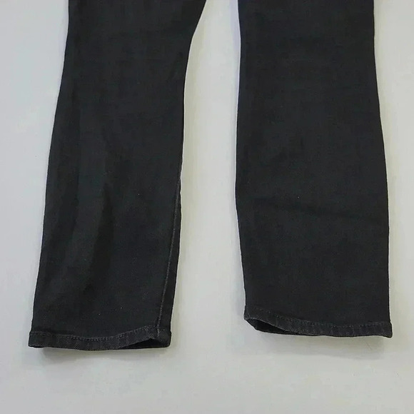 MOTHER The Looker in A Model Spy - Picture 13 of 13